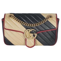 Bolso Gucci Negro Beige Matelasse Becerro Torchon Pequeño Marmont