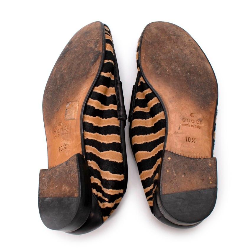 Gucci Black & Beige Tiger Print Horsebit Loafer 2