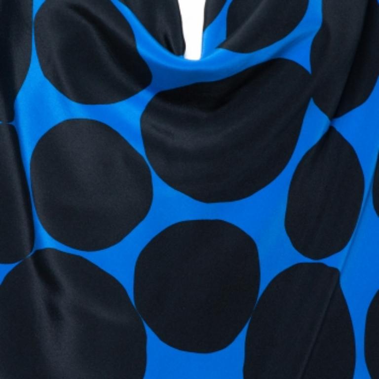 Gucci Black & Blue Dot Print Silk Draped Mini Dress M In Good Condition For Sale In Dubai, Al Qouz 2
