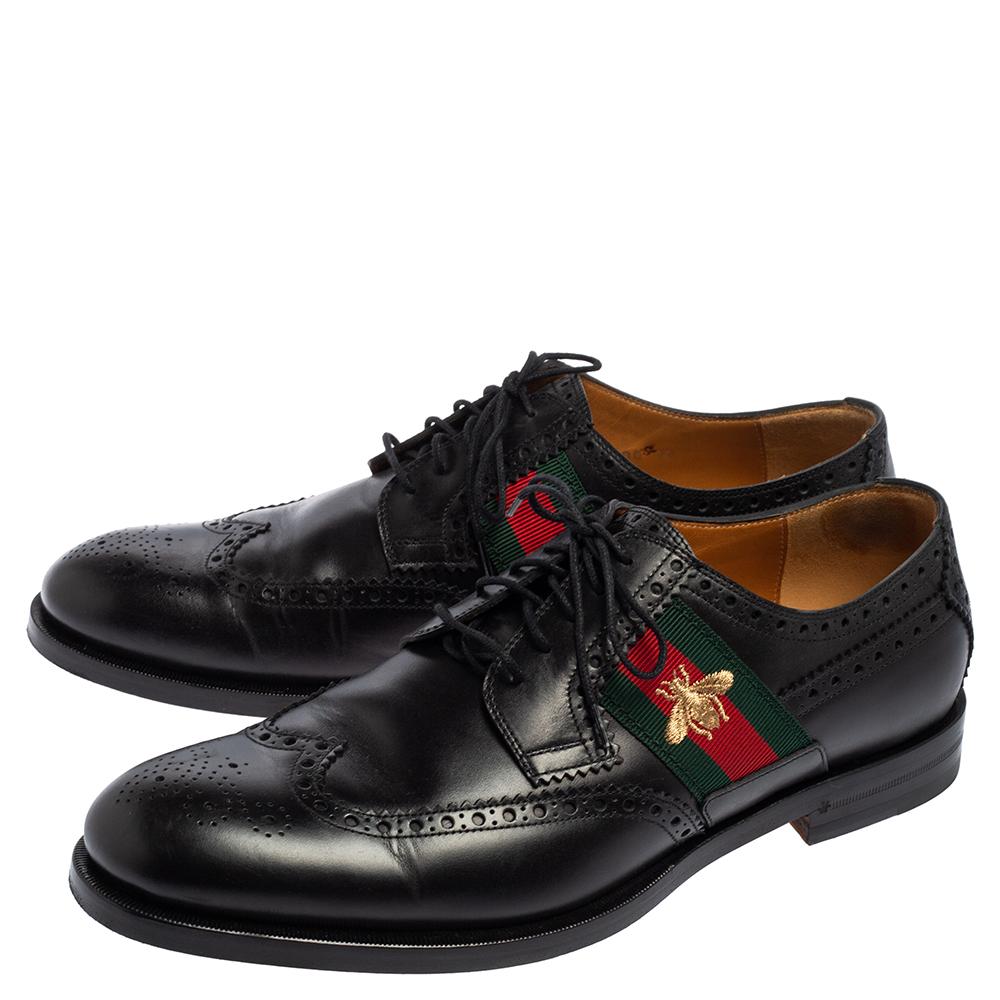 Gucci Black Brogue Leather Bee Web Detail Lace Up Derby Size 44 In Good Condition In Dubai, Al Qouz 2