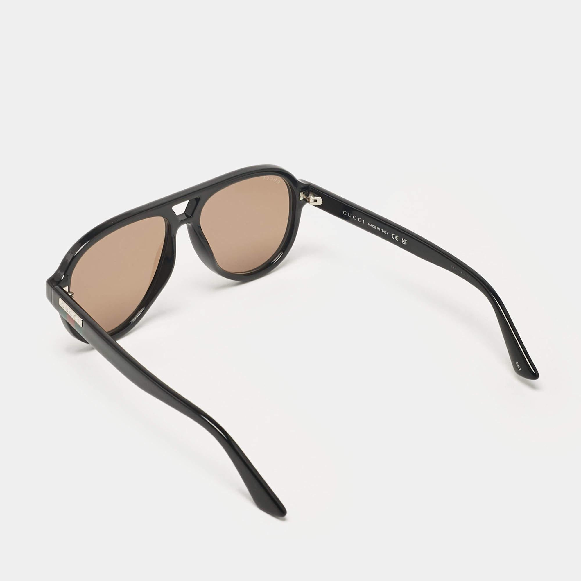 We see the detailing on this exquisite pair of designer sunglasses made from fine materials. The sunglasses are luxe in appeal and practical in usage.