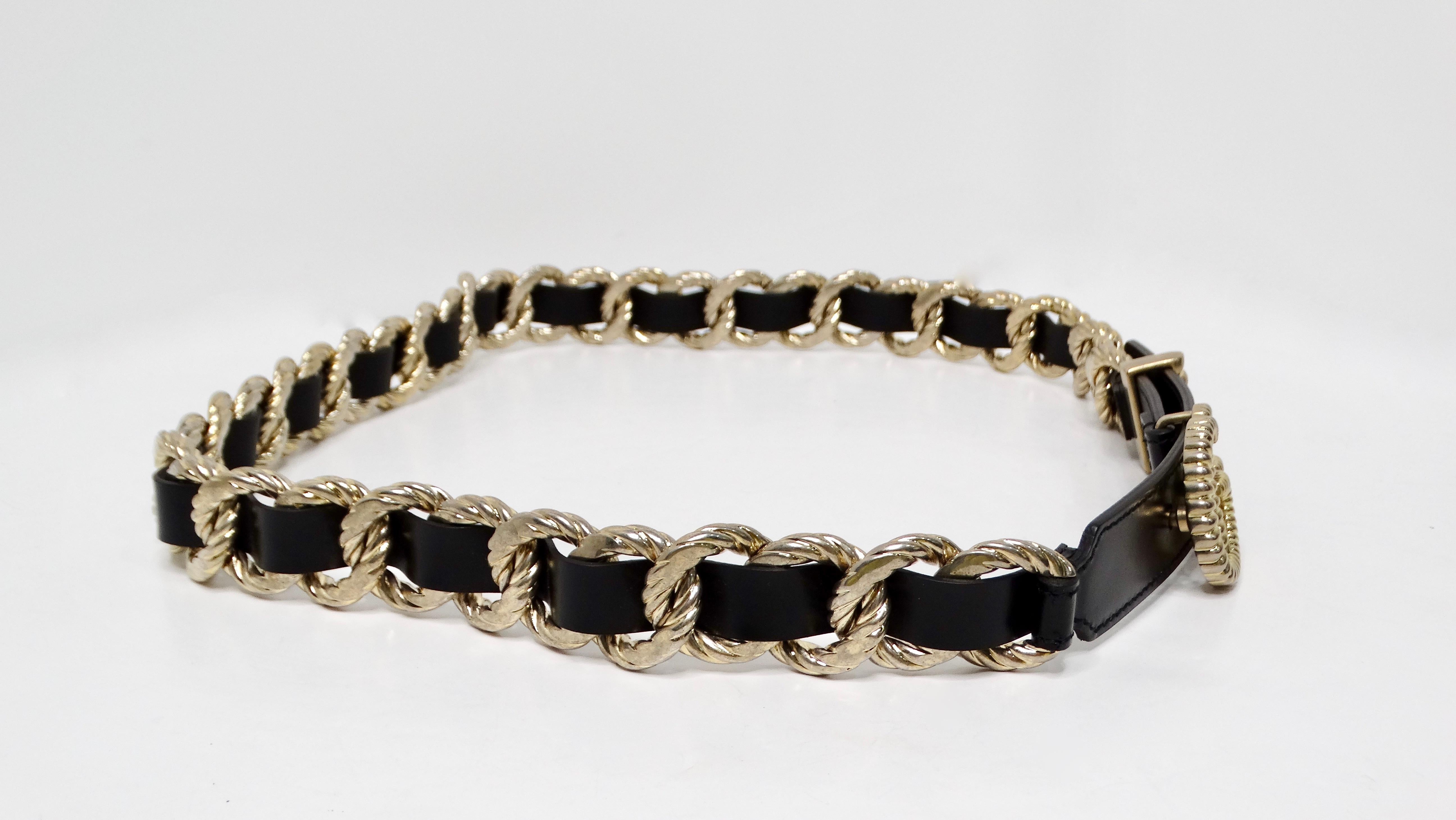 Gucci Black Calfskin Leather Double G Logo Champagne Gold Tone Belt In Good Condition In Scottsdale, AZ
