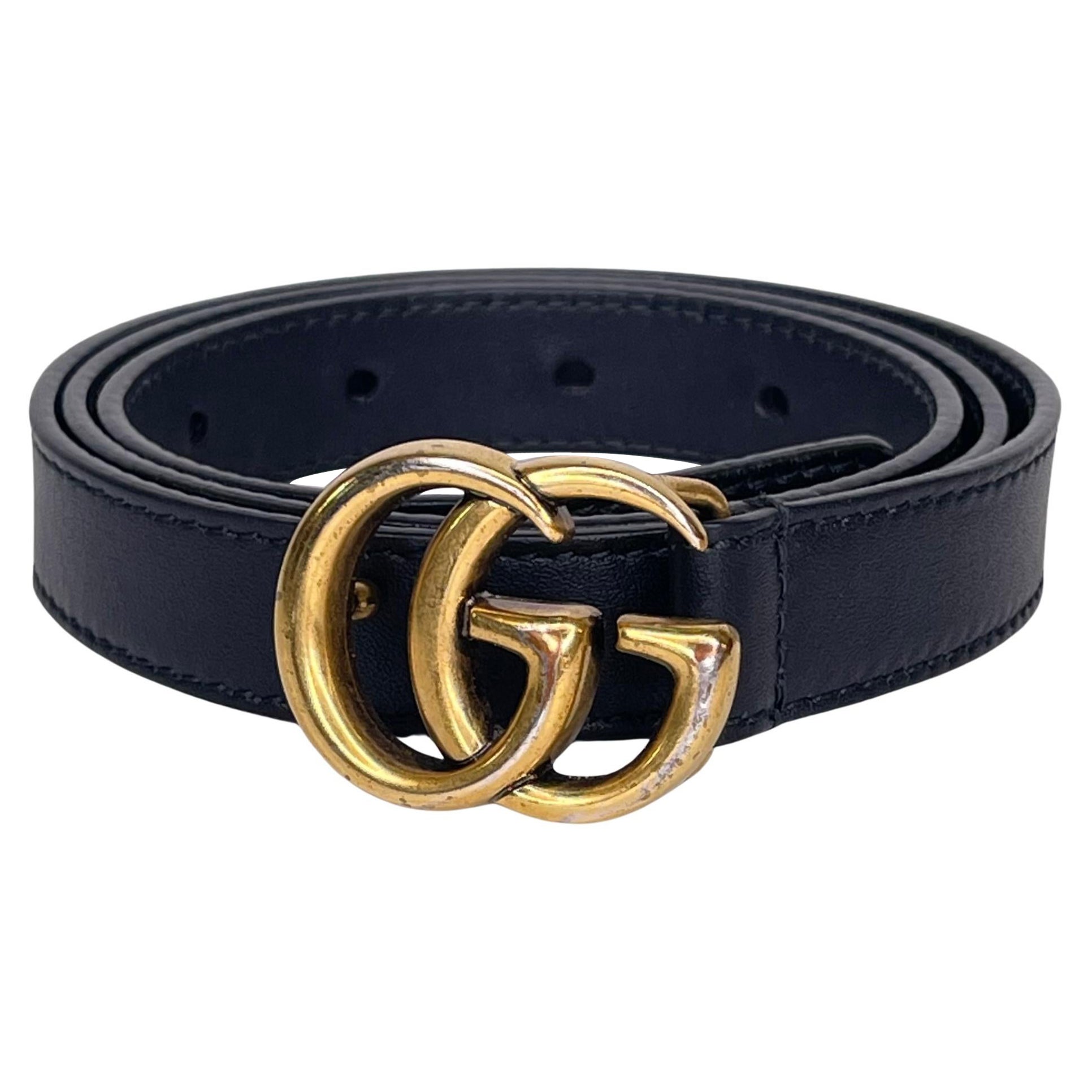 Gucci Marmont dünner GG-Gürtel aus schwarzem Kalbsleder (75/30)