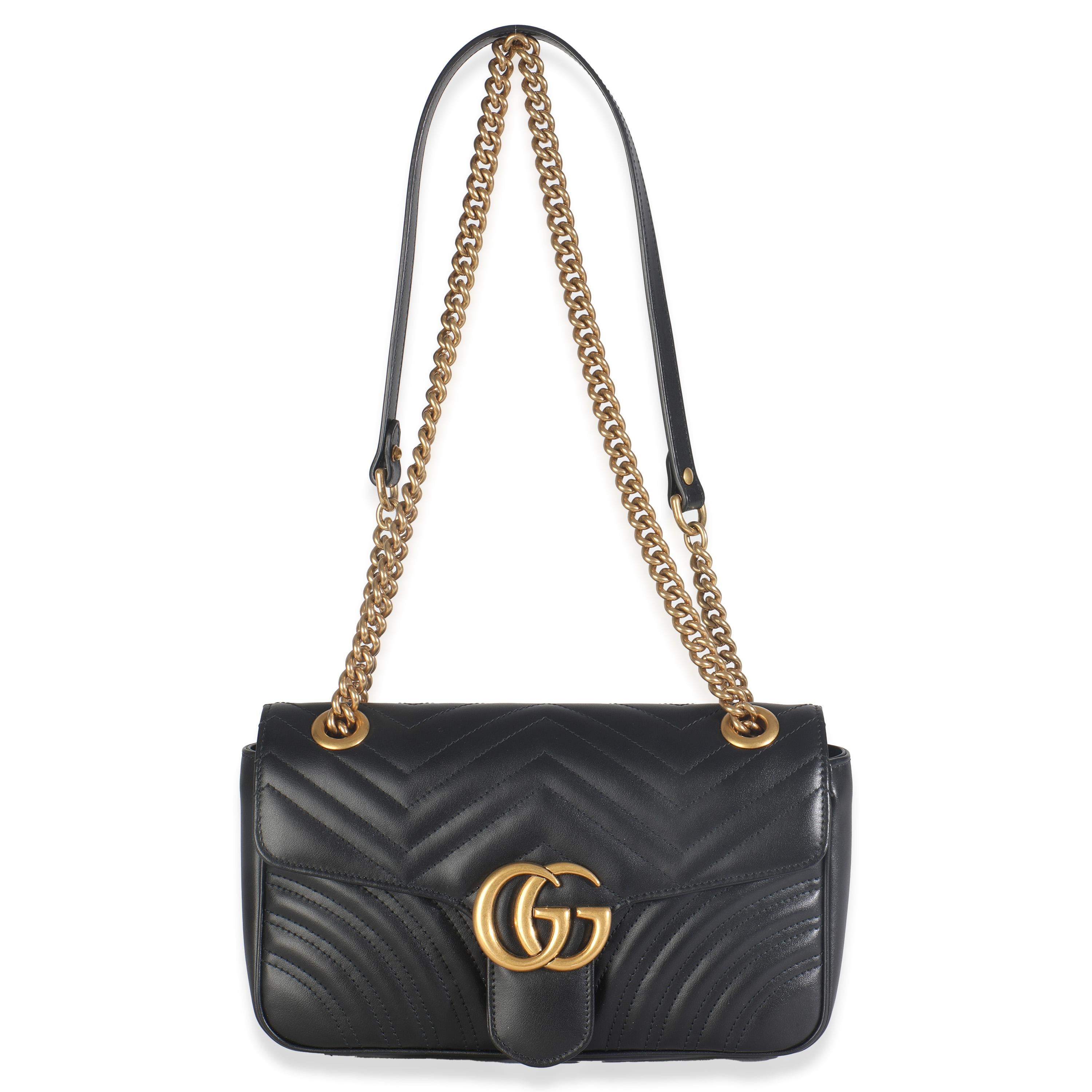 Gucci Black Calfskin Matelasse Medium GG Marmont Shoulder Bag en vente 1