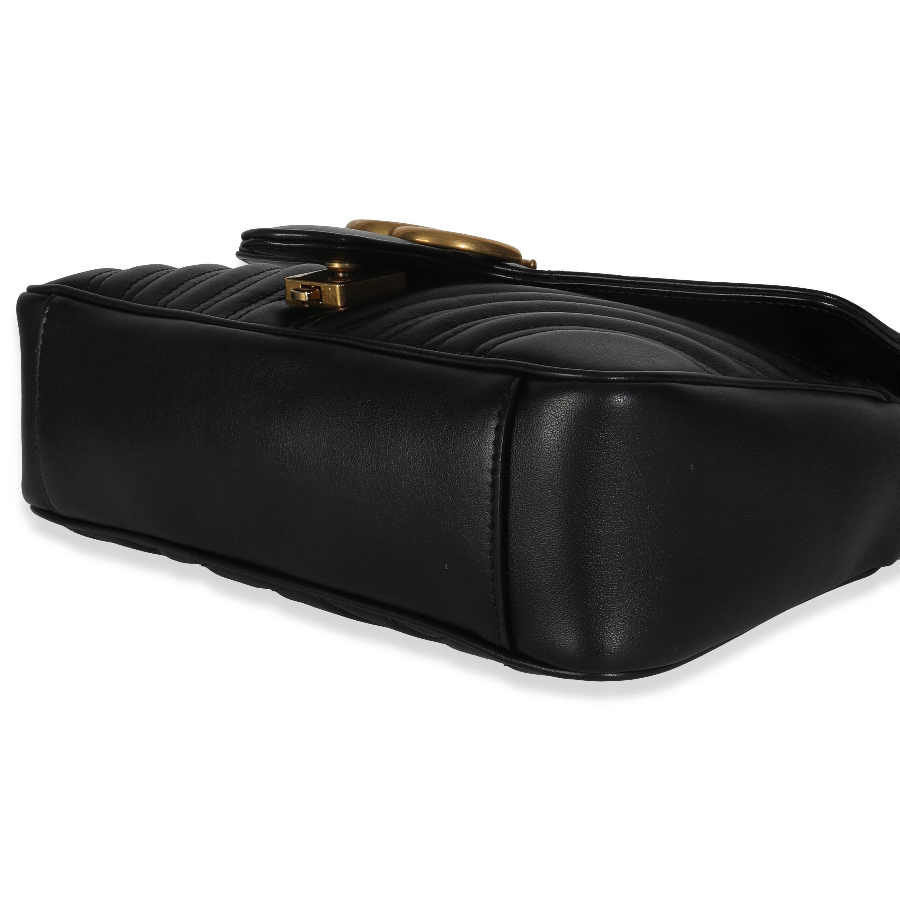 Gucci Schwarzes Kalbsleder Matelasse Medium GG Marmont Umhängetasche im Angebot 3