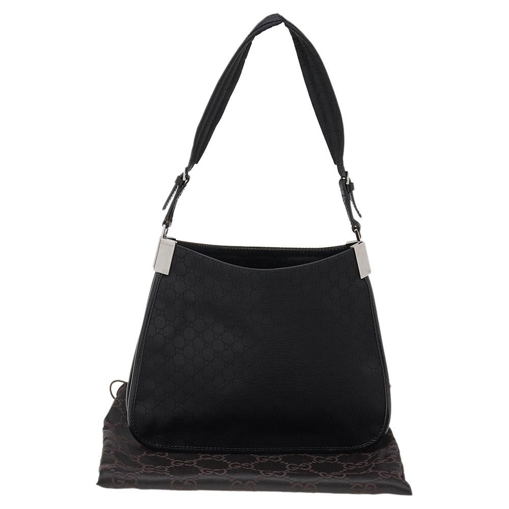 Gucci Borsa a tracolla Guccissima in tela e pelle nera 7