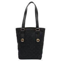 GUCCI Bucket Bag aus schwarzem Segeltuch