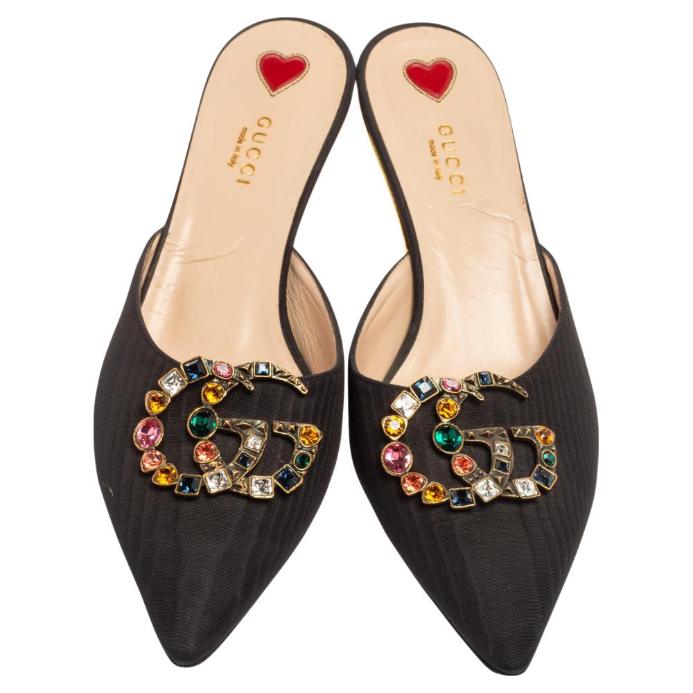 Gucci Black Canvas GG Crystal Logo Embellished Unia Mule Sandals Size 40 In Good Condition In Dubai, Al Qouz 2