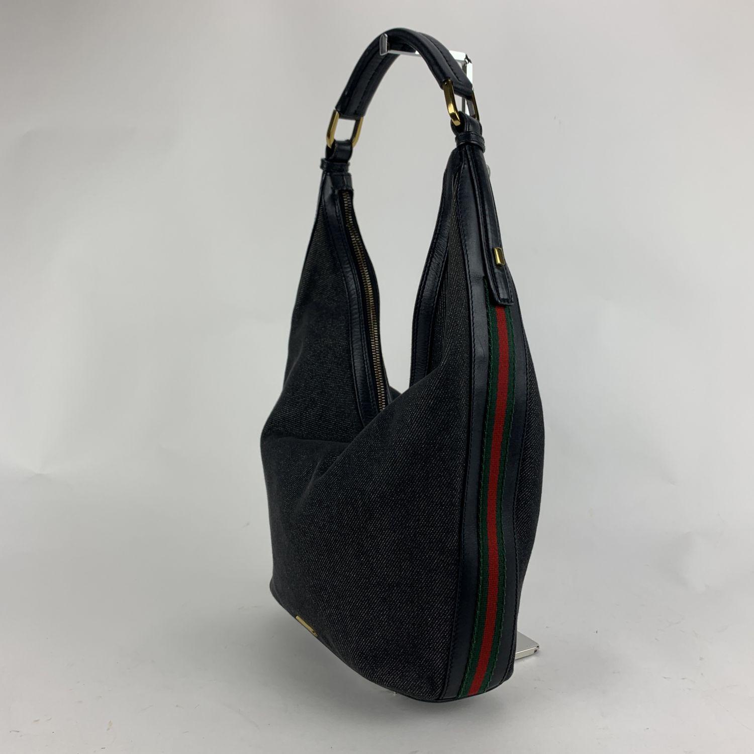 Women's Gucci Black Canvas Hobo Shoulder Bag Tote with Stripes