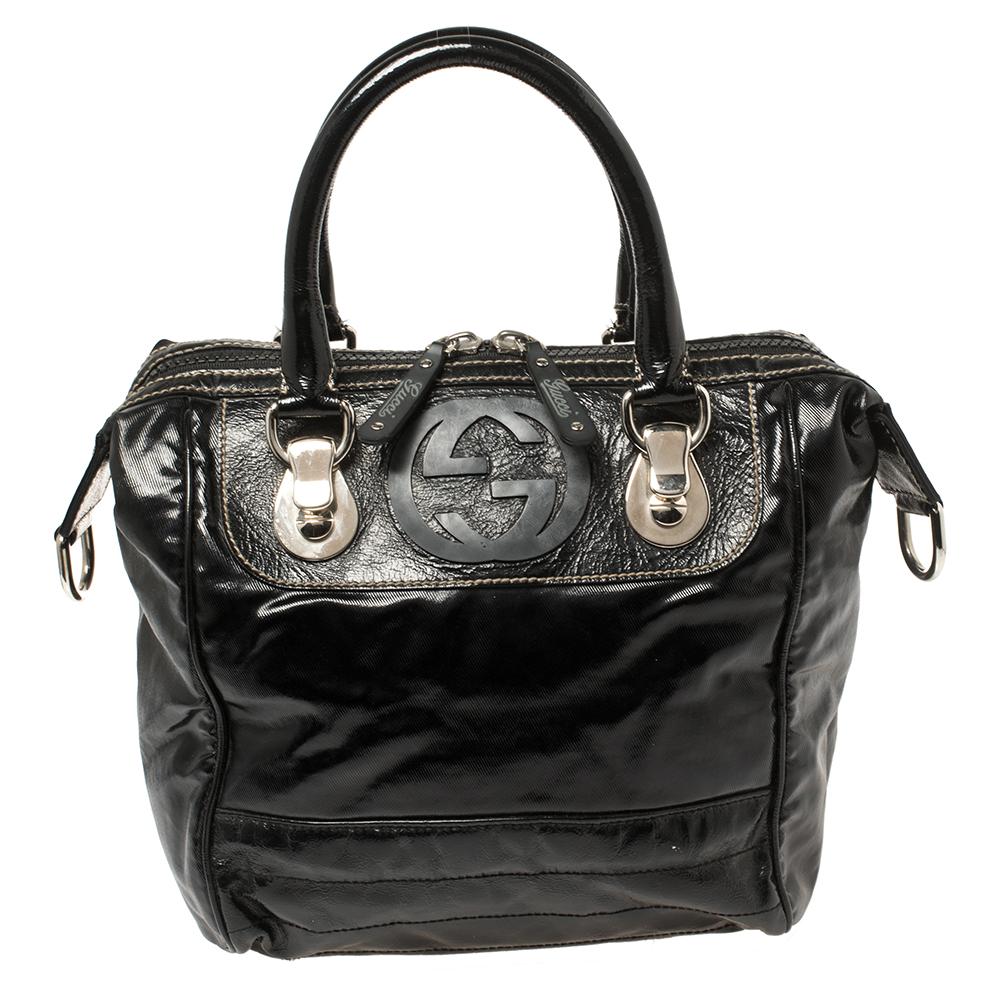 Gucci Borsa Boston in tela spalmata nera e pelle Dialux Snow Glam In condizioni buone a Dubai, Al Qouz 2