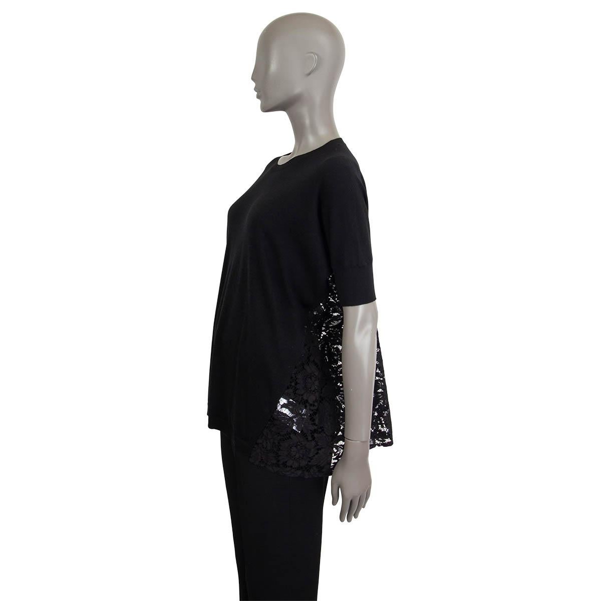 VALENTINO black cotton viscose KNIT & LACE Short Sleeve Shirt 44 L In Excellent Condition For Sale In Zürich, CH