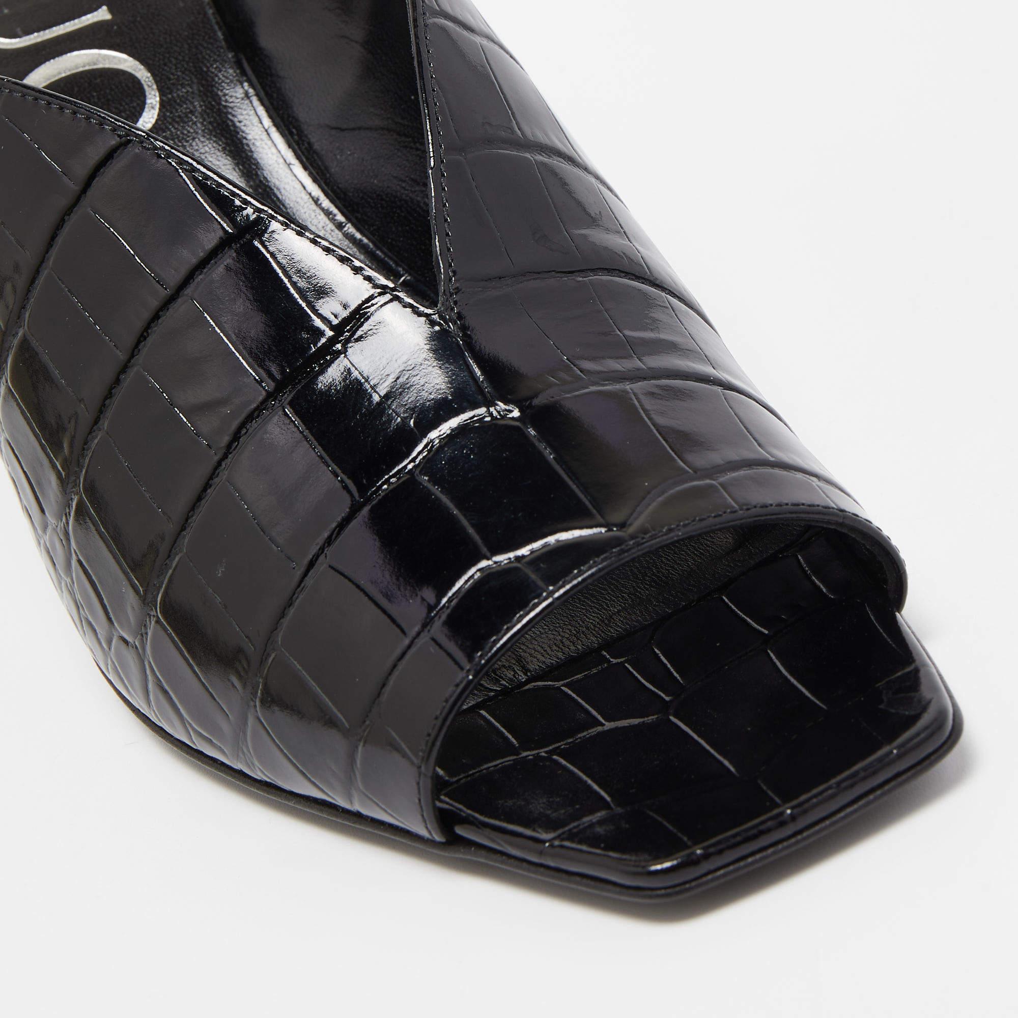 Women's Gucci Black Croc Leather Open Toe Slide Mules Size 37.5