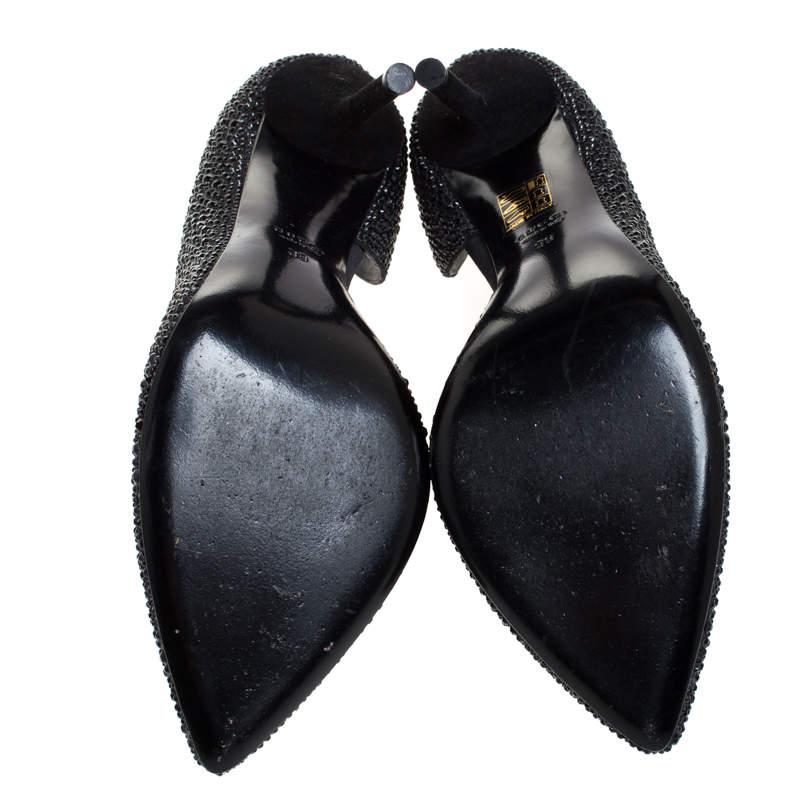 Gucci Black Crystal Embellished Satin and Suede Noah D'Orsay Pumps Size 39 In Good Condition For Sale In Dubai, Al Qouz 2