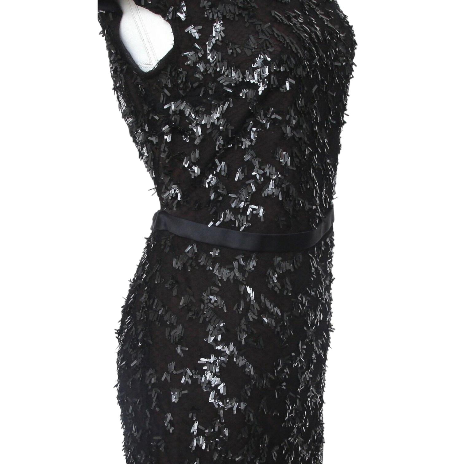 GUCCI Black Dress Cap Sleeve Sequin Paillette Netting Sz 38 RUNWAY For Sale 3