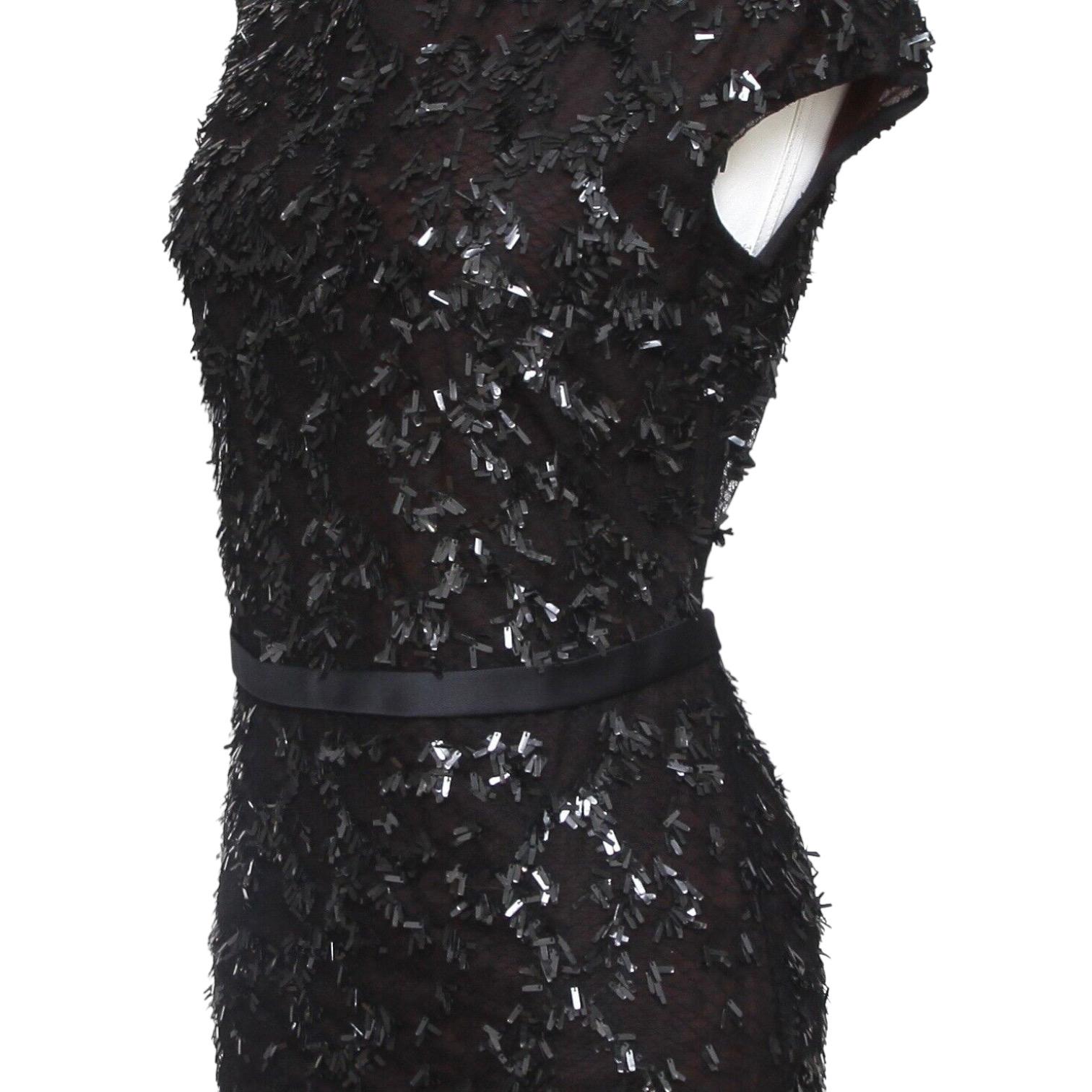 GUCCI Black Dress Cap Sleeve Sequin Paillette Netting Sz 38 RUNWAY For Sale 4