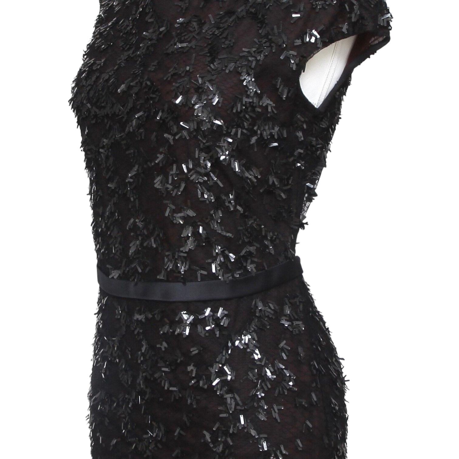 GUCCI Black Dress Cap Sleeve Sequin Paillette Netting Sz 38 RUNWAY For Sale 4