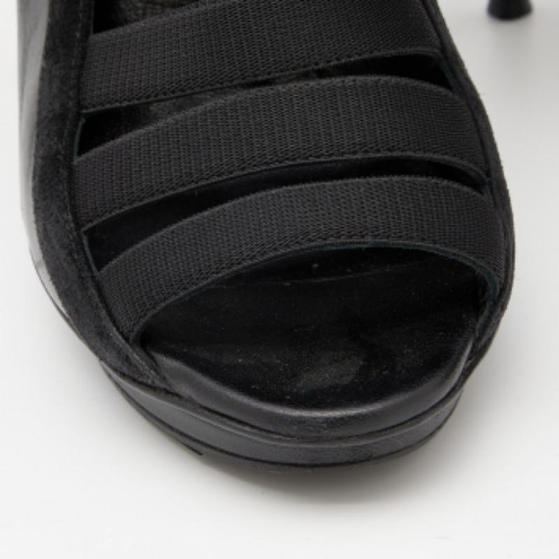 De las mujeres Gucci Botines gladiadores Isadora negros de elástico y piel talla 37 en venta