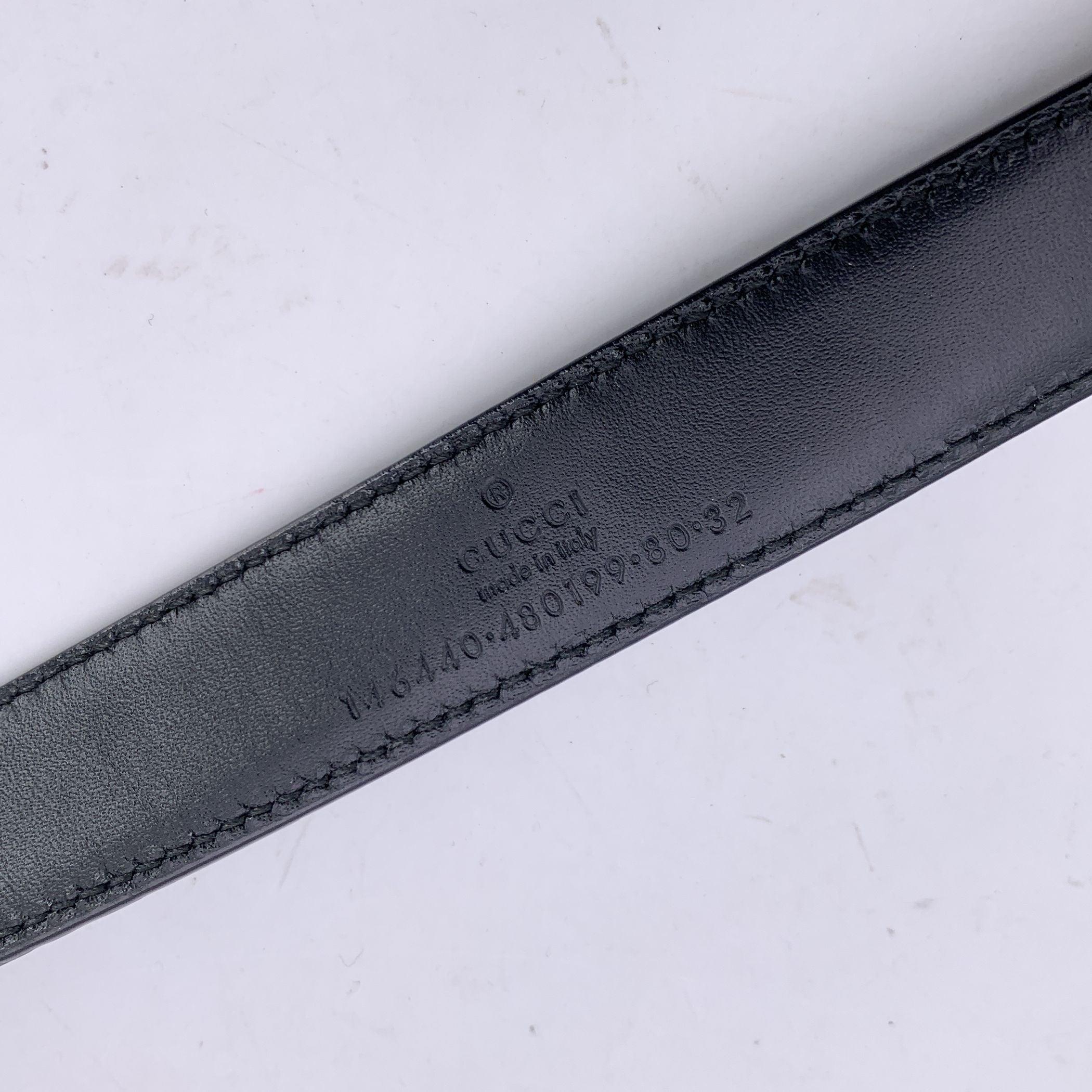 Gucci Schwarzer geprägter Horsebit Ledergürtel Größe 80/32 für Damen oder Herren im Angebot