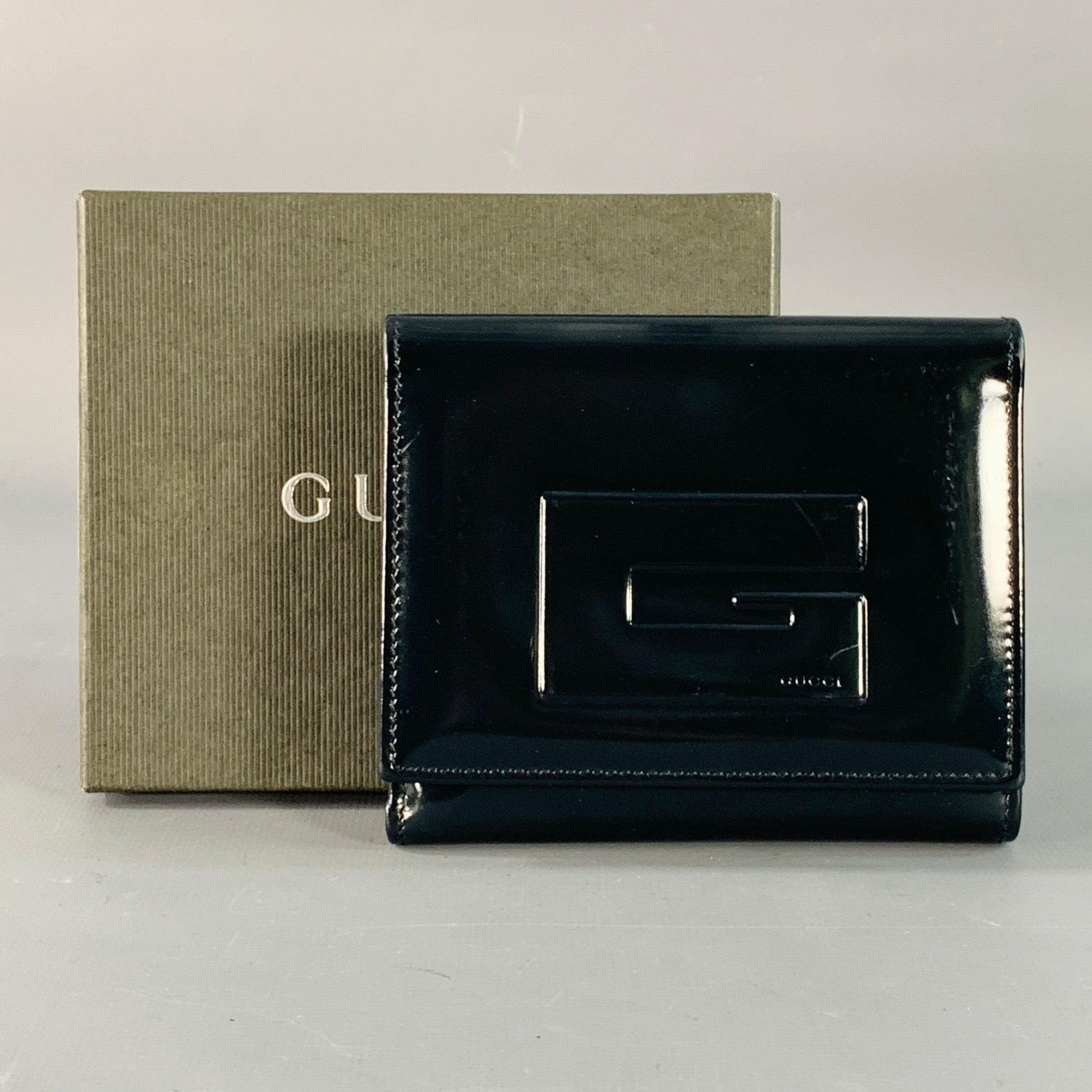 GUCCI Portefeuille en cuir verni avec logo embossé, noir en vente 2
