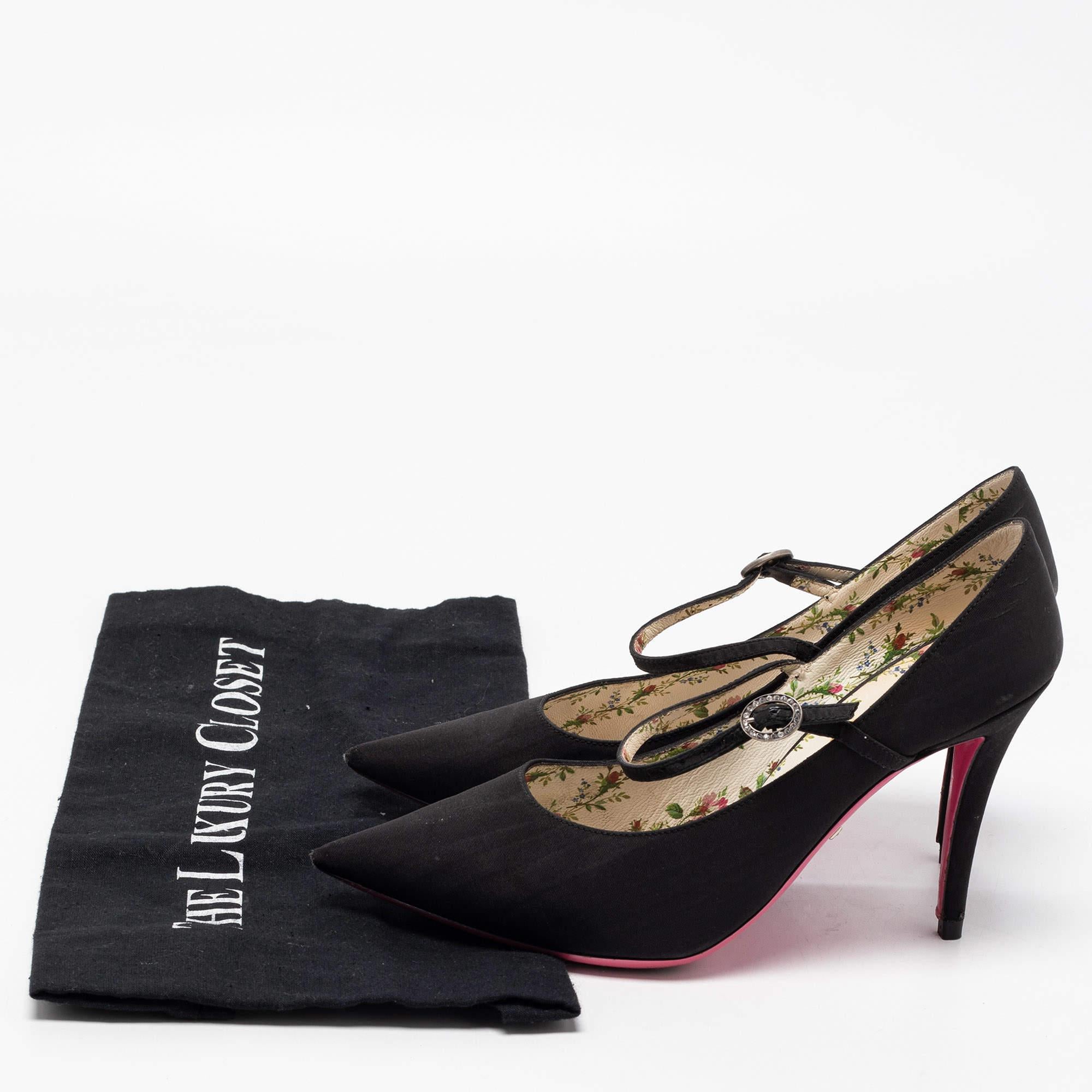 Gucci Black Fabric Virginia Mary Jane Pumps Size 36.5 For Sale 5