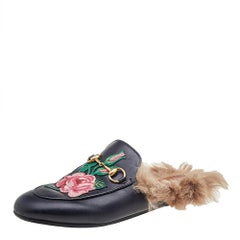 Gucci - Nero ricamato florealmente in pelle e foderato di pelliccia - Princetown Horsebit Flat Mu