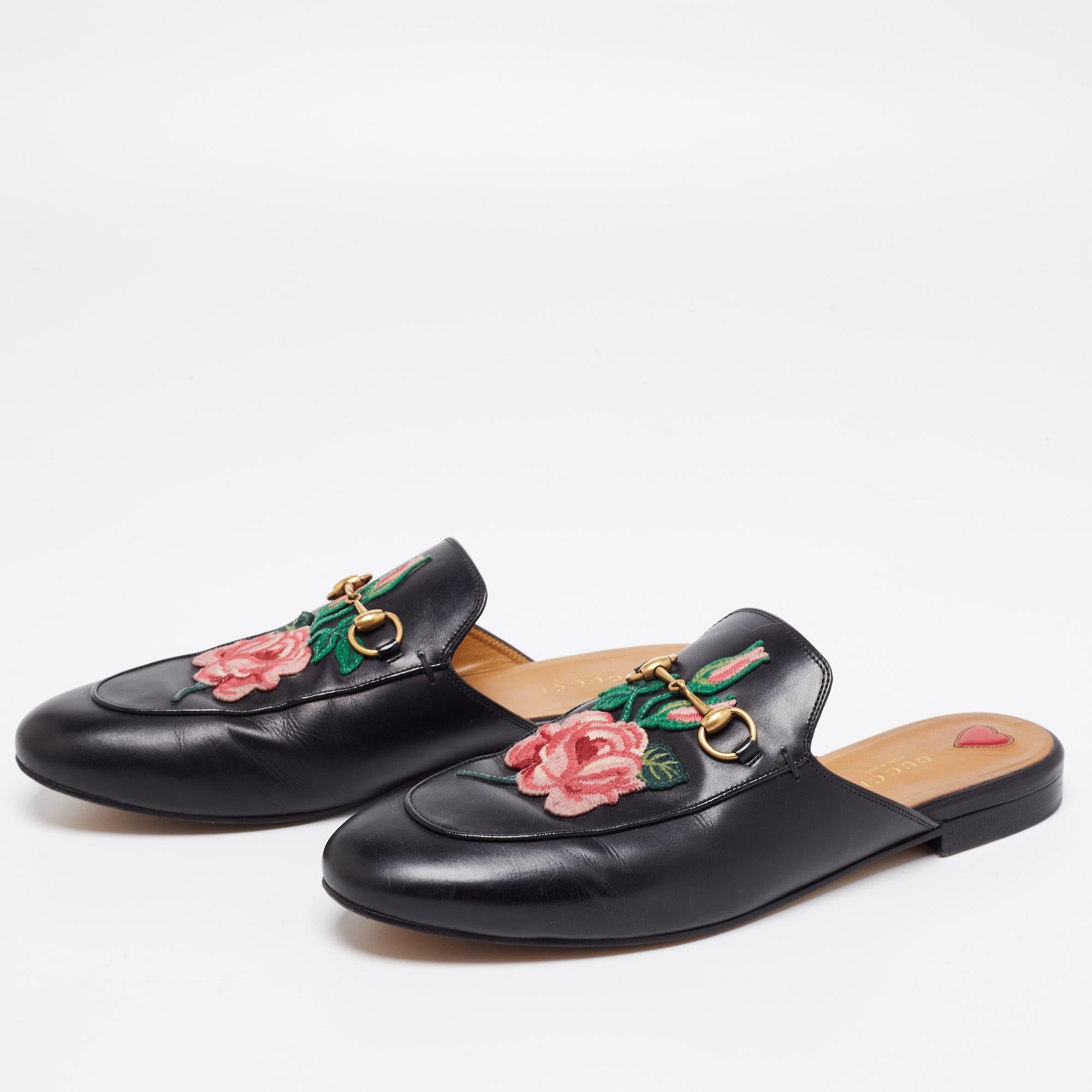 First introduced as part of Gucci's Fall Winter 2015 collection, the Princetown mules are an absolute favourite worldwide and have been worn by countless celebrities. These mules have been designed in black leather and detailed with embroidered rose