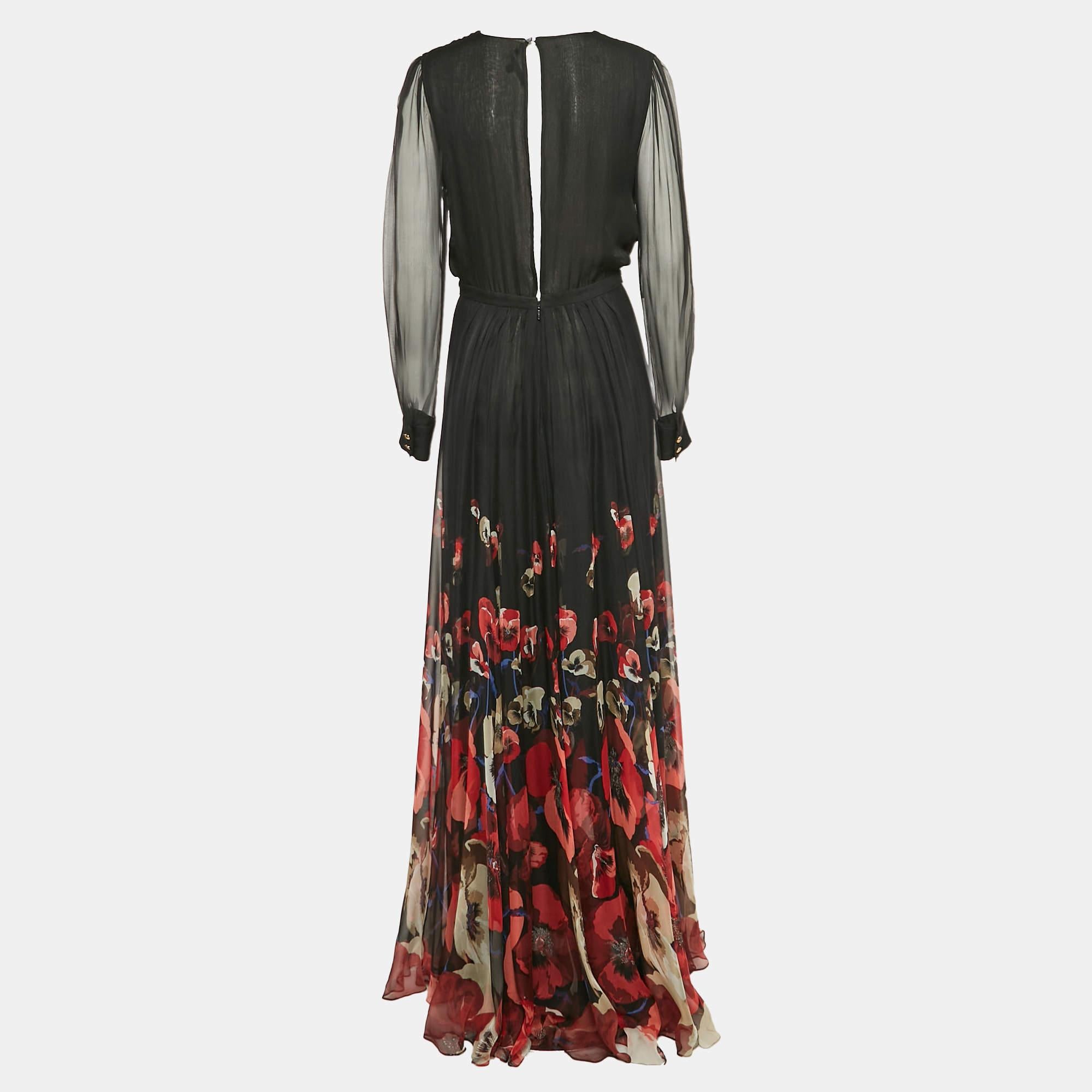 Resplendent elegant and gorgeous this gown defines it all. Flaunting a floor length silhouette this gown is beautified using stunning details and a stylish neckline. Wear it with statement accessories and a defining clutch.
