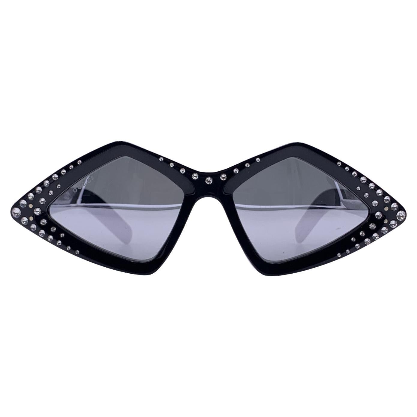 Gucci Black Frame Rhinestones GG0496S Sunglasses 59/18 145mm