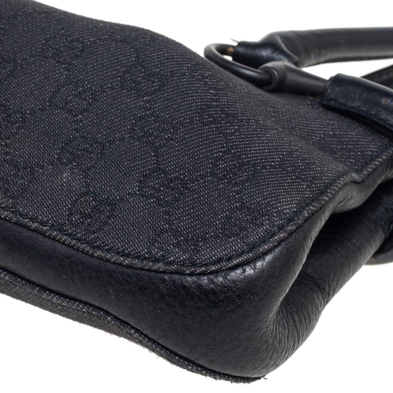 100% AUTH GUCCI Black Canvas & Leather Boat Baguette / Pochette Bag — Luxe  & Beyond