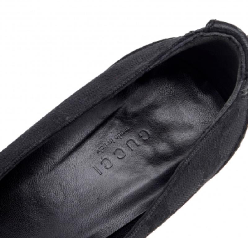 Noir Escarpins en toile et cuir GG de Gucci Taille 37.5 en vente