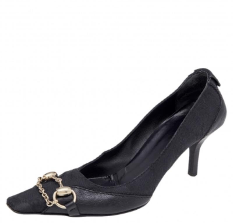 Escarpins en toile et cuir GG de Gucci Taille 37.5 Bon état - En vente à Dubai, Al Qouz 2