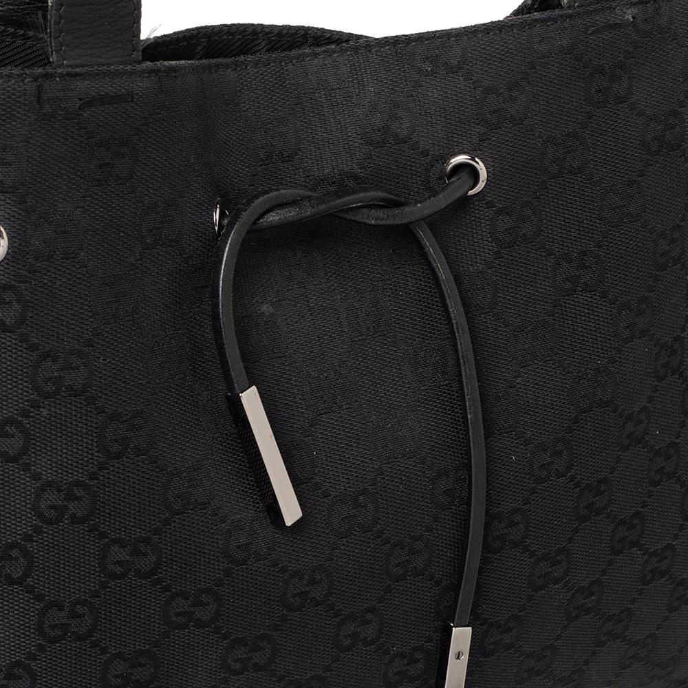 Gucci Black GG Canvas and Leather Shoulder Bag 3