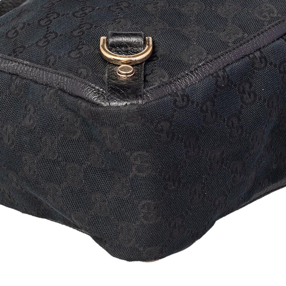 Schwarze GG Abbey-Tasche aus Segeltuch und Leder von Gucci im Angebot 3