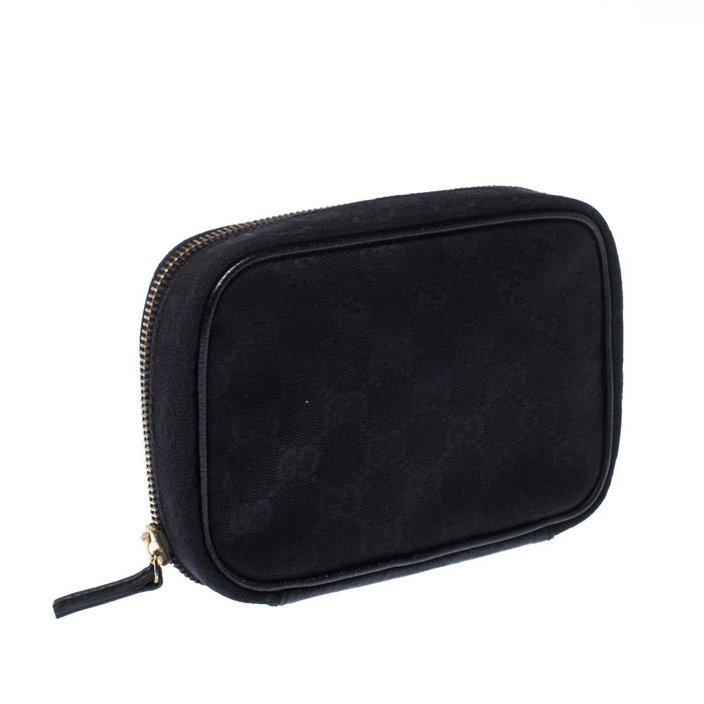 Gucci Black GG Canvas and Leather Zip Around Cosmetics Pouch In Good Condition In Dubai, Al Qouz 2