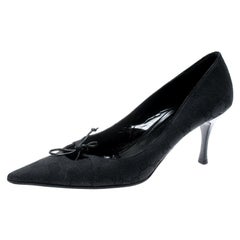 Gucci Black GG Canvas Bow Pointed Toe Pumps Size 38.5