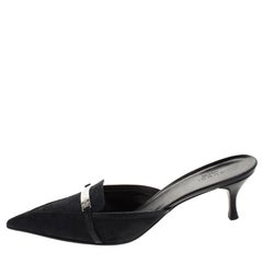 Gucci Black GG Canvas Pointed Toe Mules Size 39.5