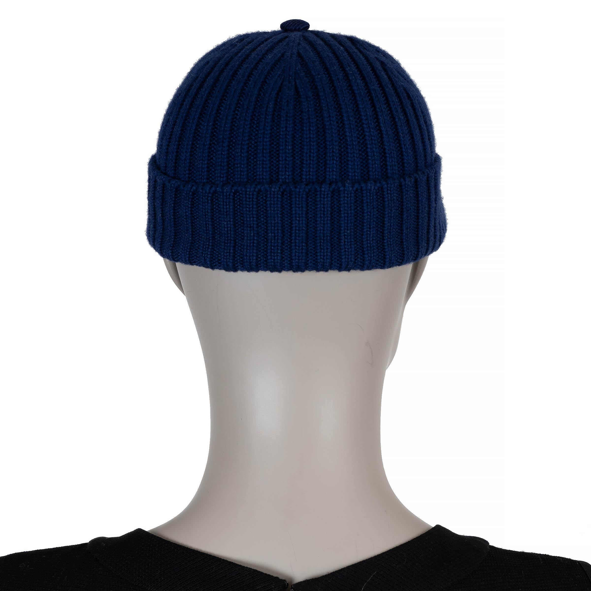 GUCCI black GG CORDUROY & WOOL KNIT Baseball Cap Beanie Hat In Excellent Condition For Sale In Zürich, CH