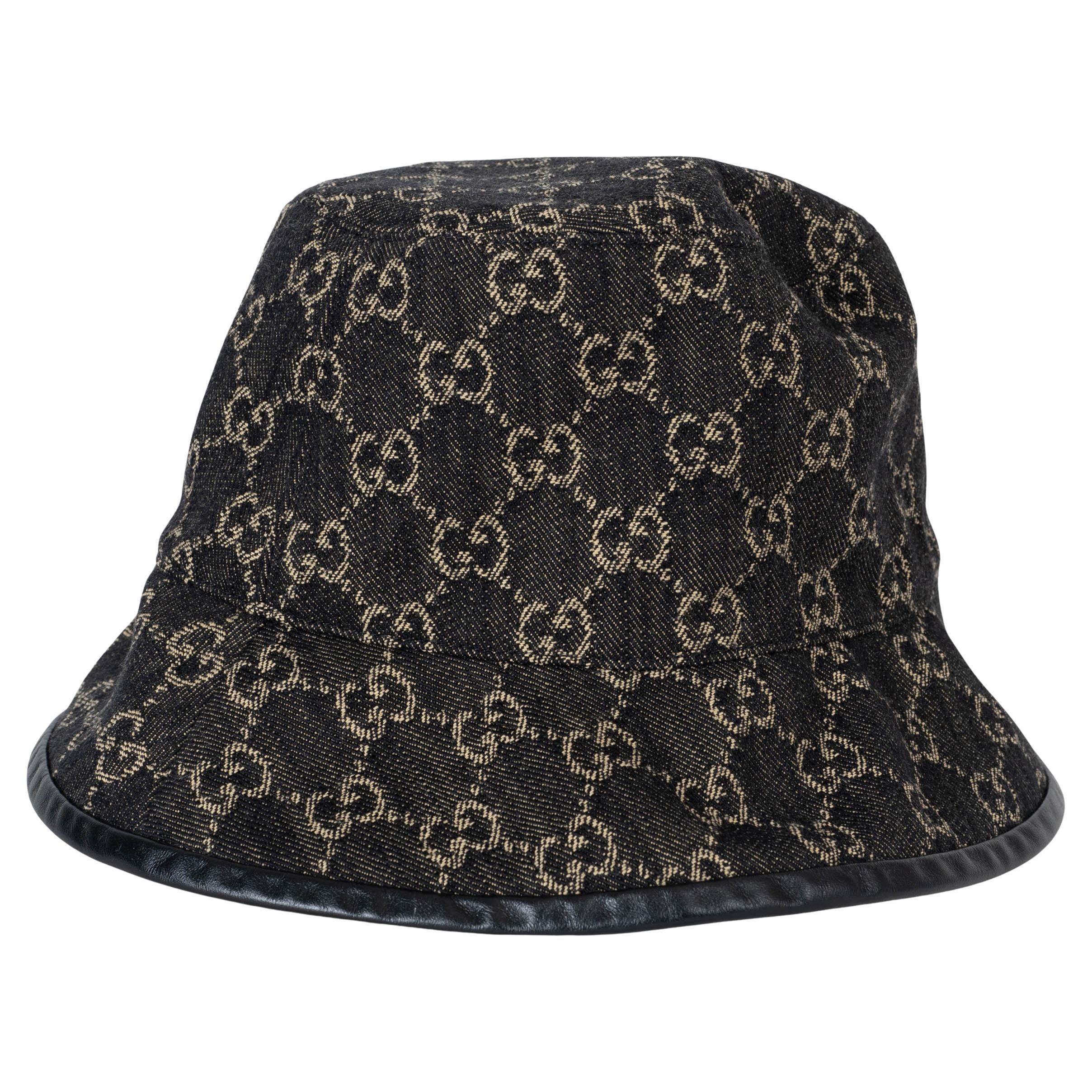 GUCCI GG DENIM & LEATHER BUCKET S en vente