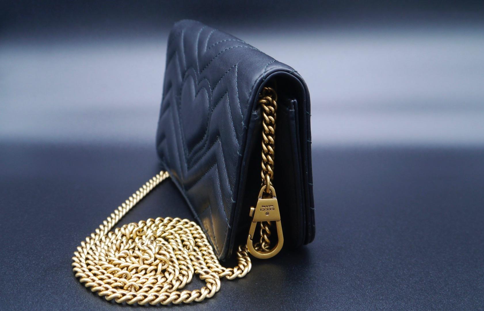 Gucci Black GG Marmont Matelasse Leather Mini Bag 2