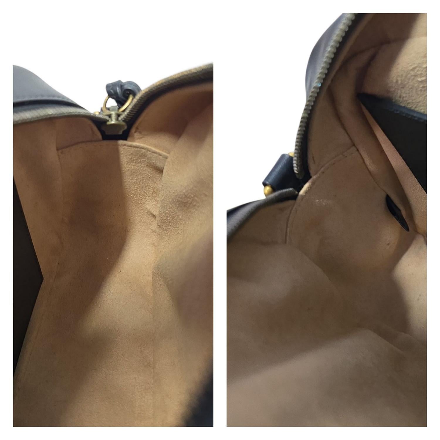 Gucci Borsa a tracolla nera con fotocamera GG Marmont Small in vendita 3