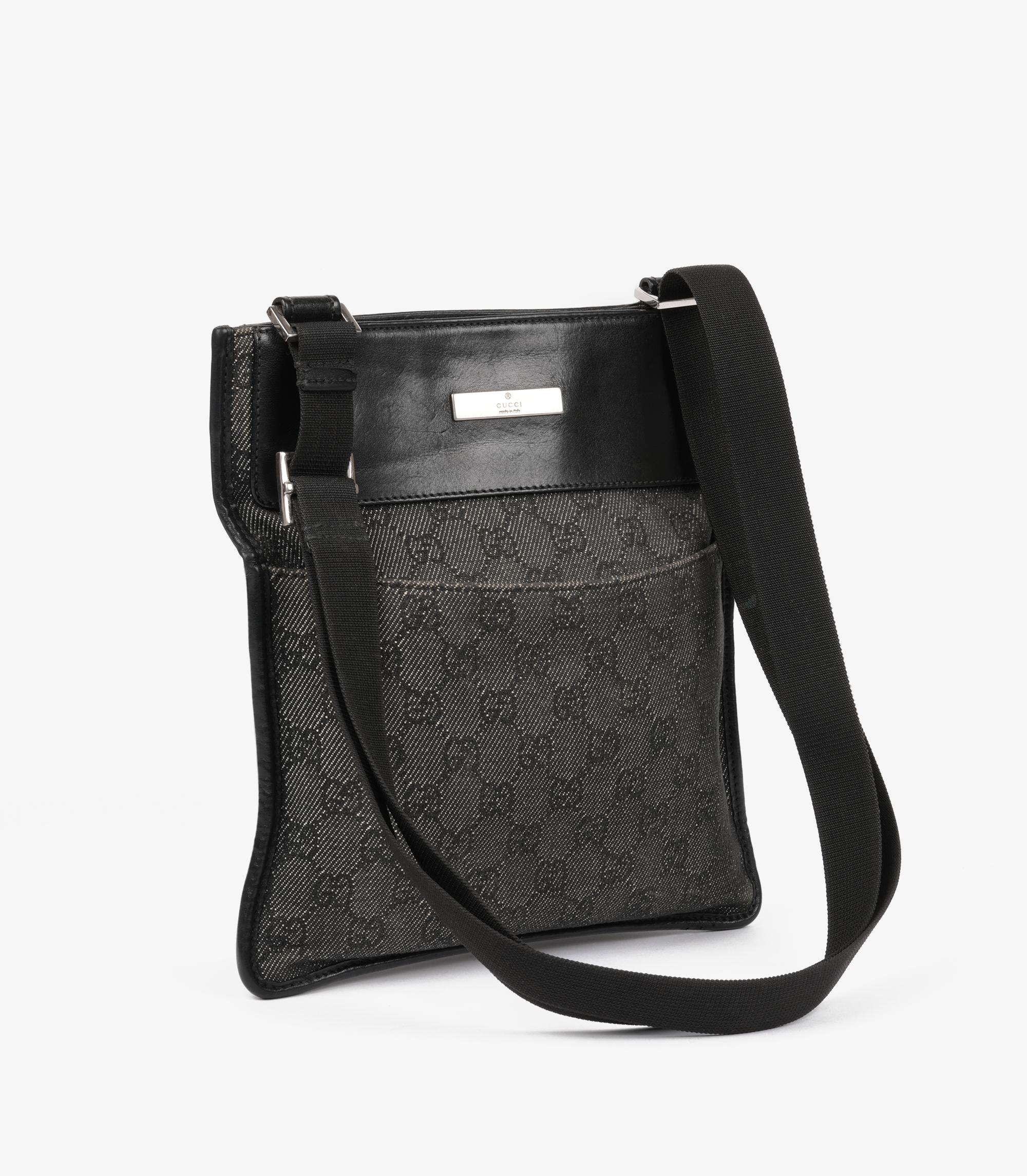 Noir Gucci Black GG Monogram Denim & Leather Vintage Messenger Bag en vente