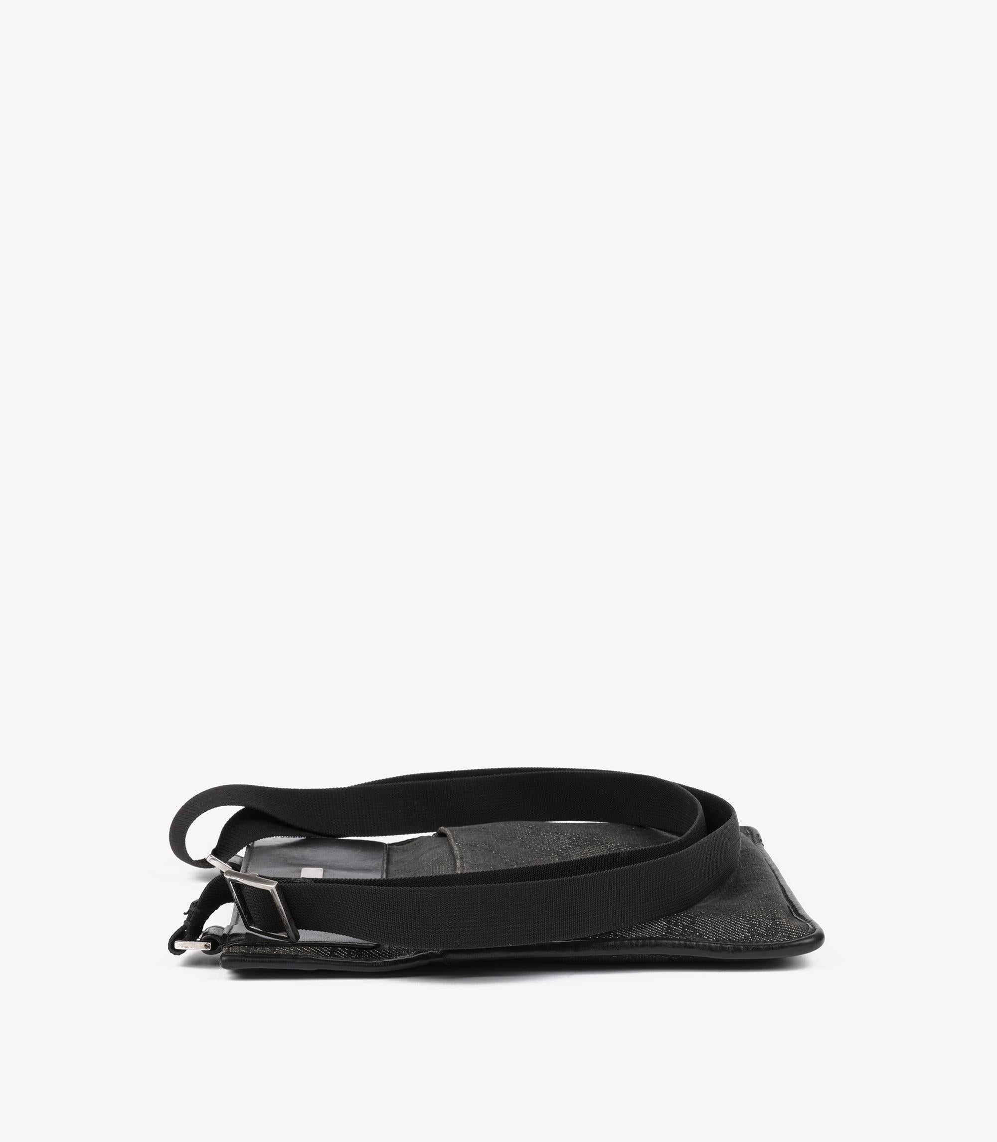 Gucci Black GG Monogram Denim & Leather Vintage Messenger Bag Bon état - En vente à Bishop's Stortford, Hertfordshire