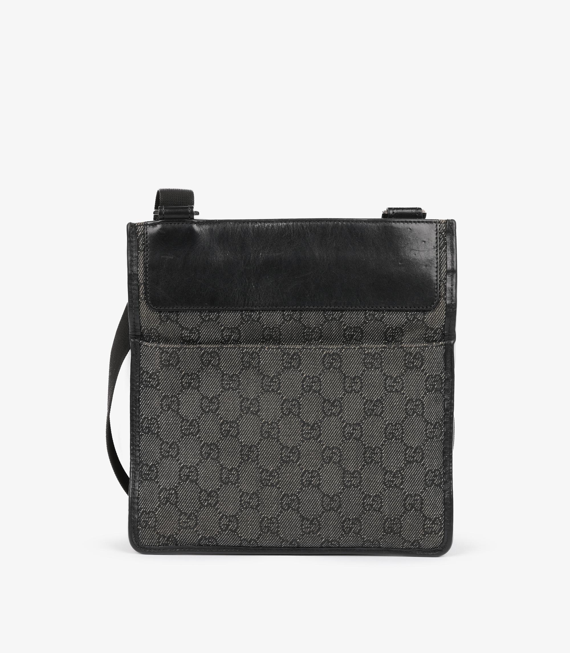 Gucci Black GG Monogram Denim & Leather Vintage Messenger Bag en vente 2