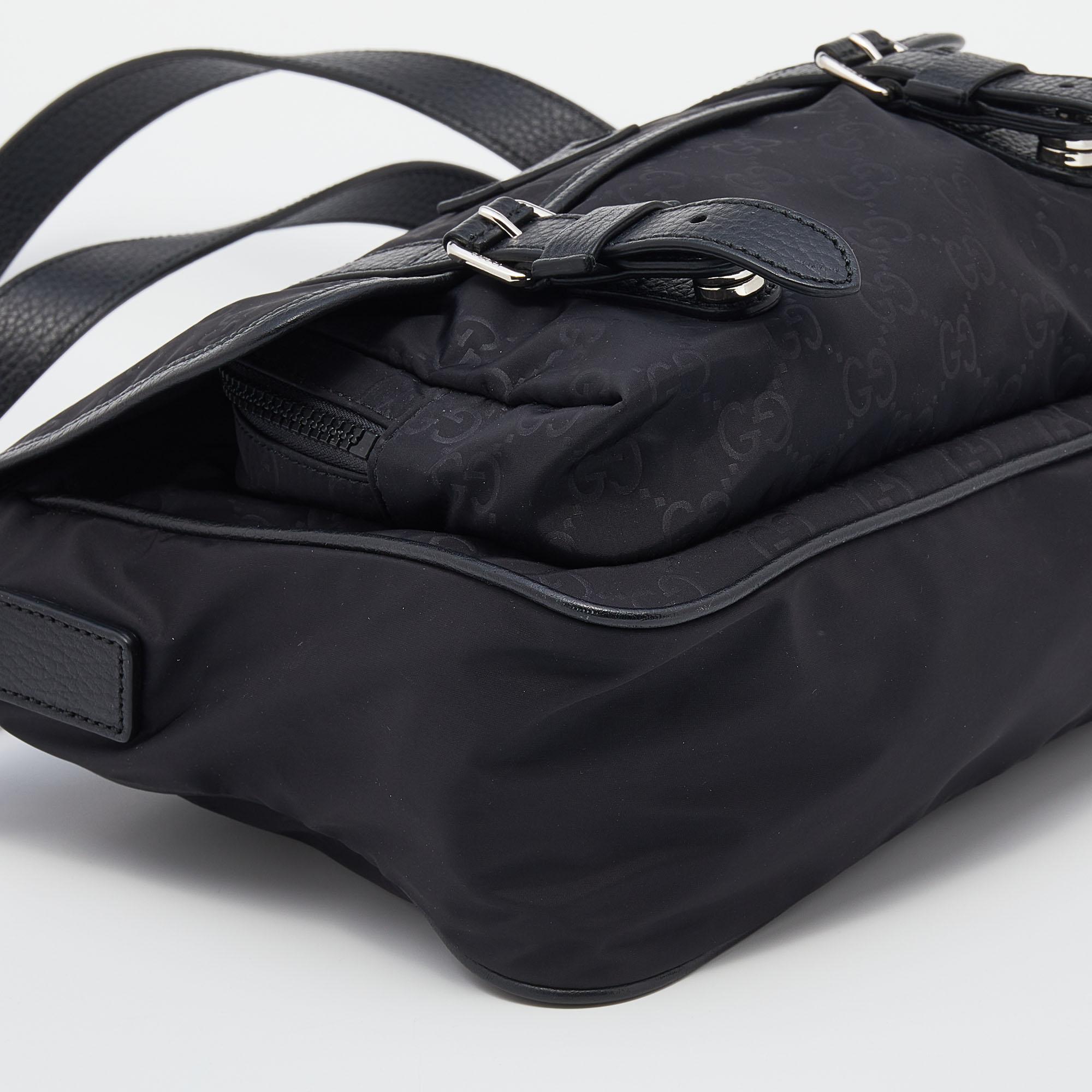 Gucci Black GG Nylon And Leather Flap Messenger Bag 2