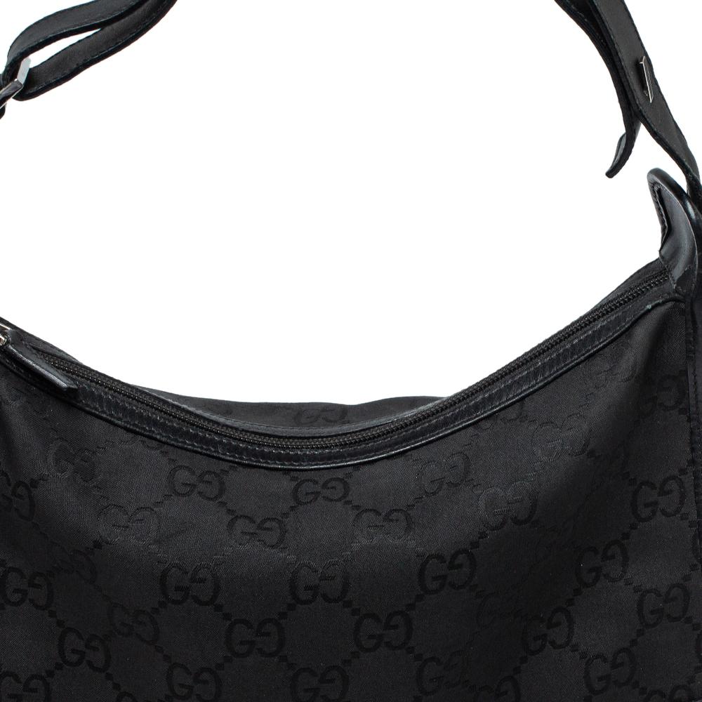 Gucci Black GG Nylon And Leather Hobo Bag 4