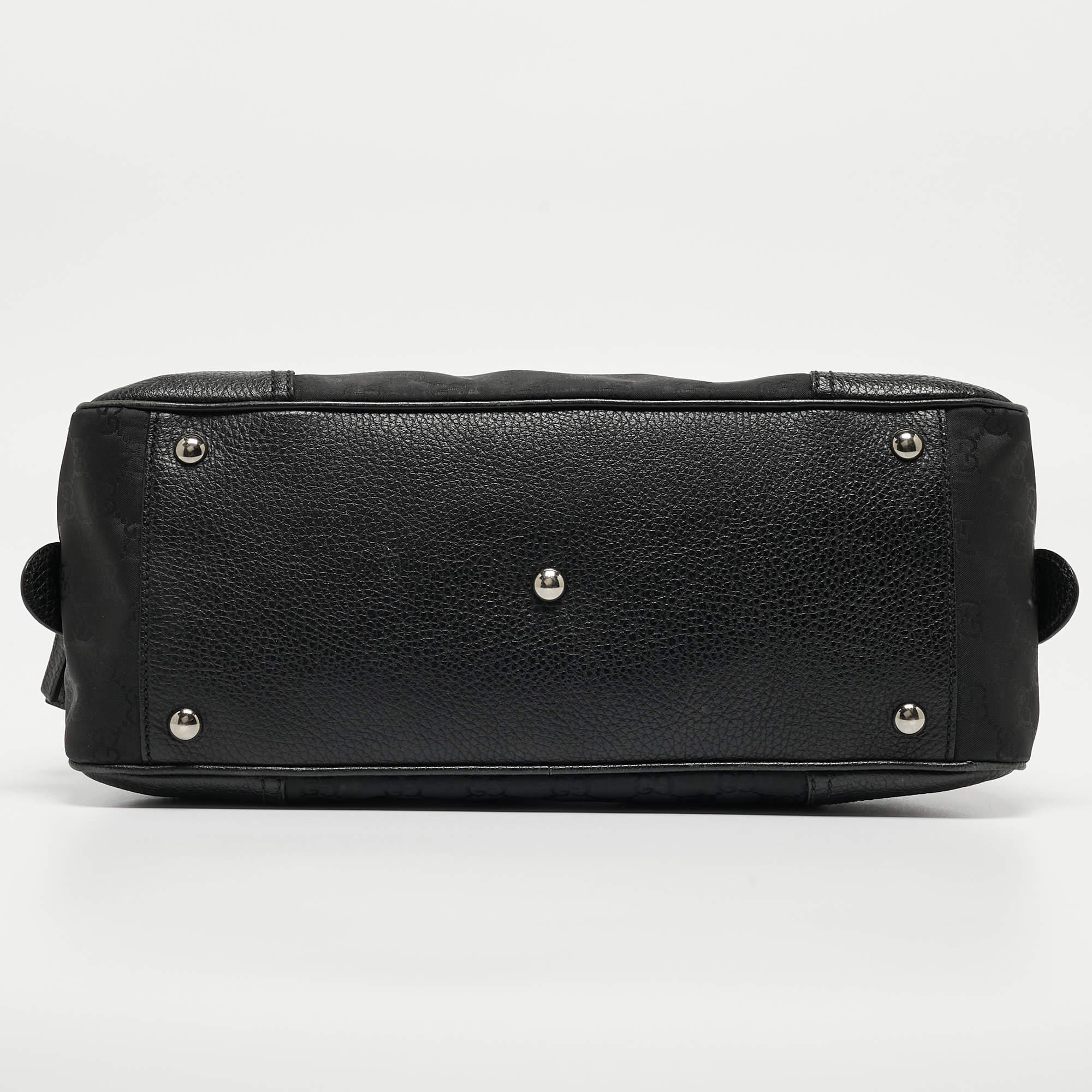 Gucci Princy Boston Tasche aus schwarzem GG Nylon und Leder in Schwarz im Angebot 14