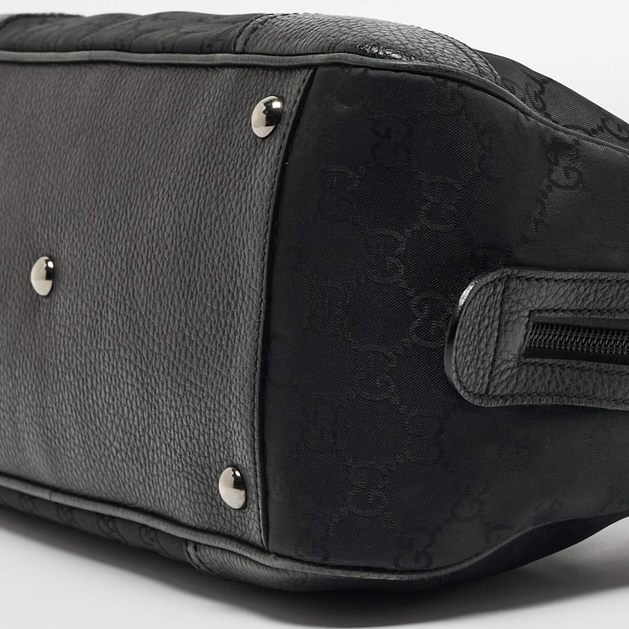 Gucci Princy Boston Tasche aus schwarzem GG Nylon und Leder in Schwarz im Angebot 15