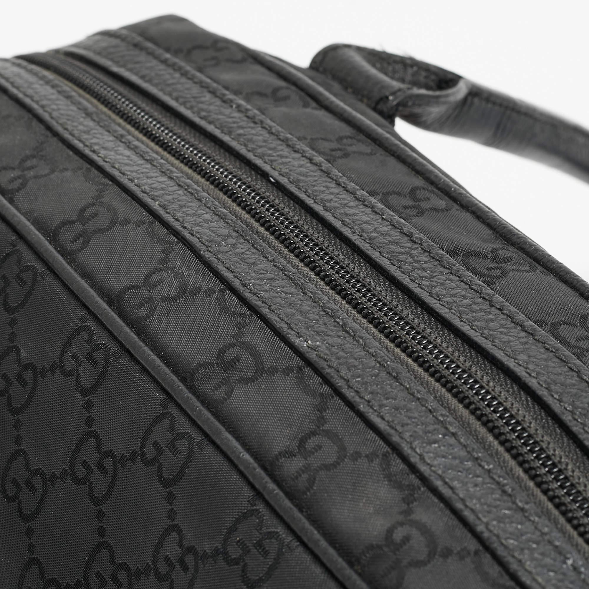 Gucci Princy Boston Tasche aus schwarzem GG Nylon und Leder in Schwarz im Angebot 4