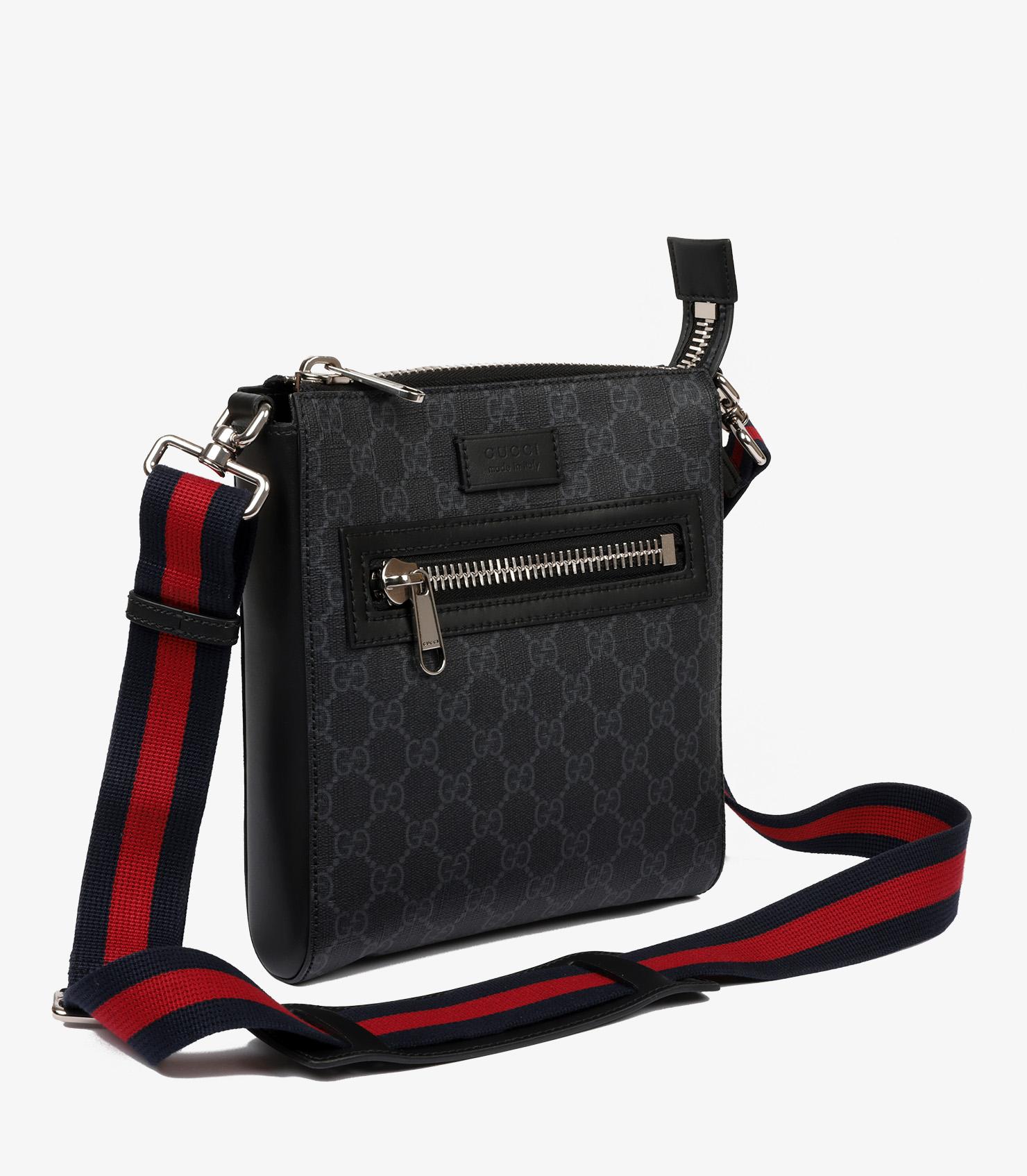 Gucci Black GG Supreme Canvas & Calfskin Leather Small Messenger In Excellent Condition In Bishop's Stortford, Hertfordshire