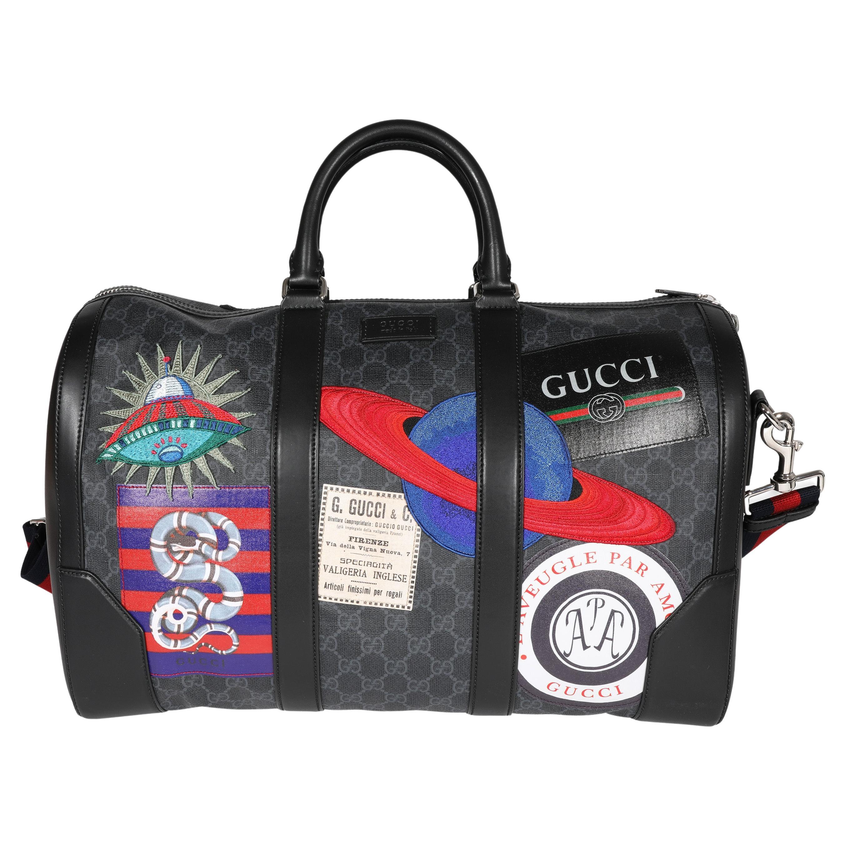 Gucci - Sac à main noir « Night Courrier » en toile Supreme GG, porté sur  le manchon sur 1stDibs